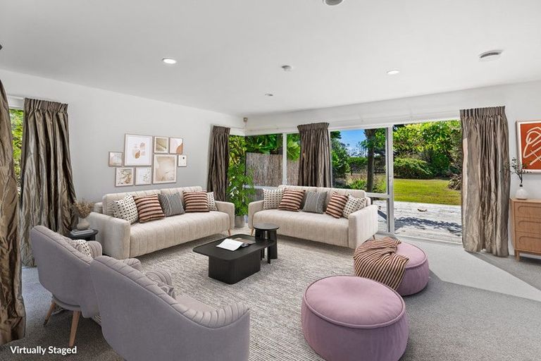 Photo of property in 296 Oaia Road, Muriwai, Waimauku, 0881