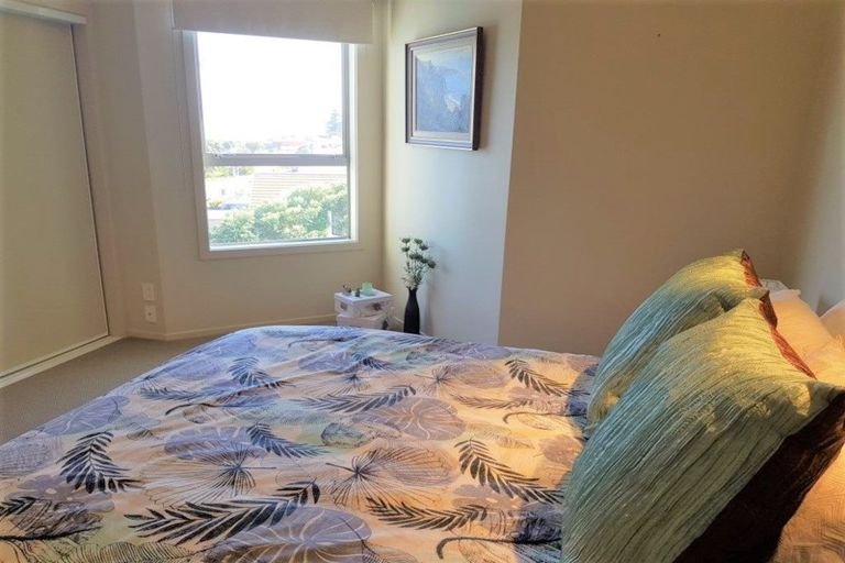 Photo of property in 4-u18 Seaview Road, Paraparaumu Beach, Paraparaumu, 5032