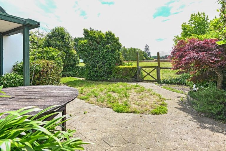 Photo of property in 720 Ballantyne Street, Frimley, Hastings, 4120