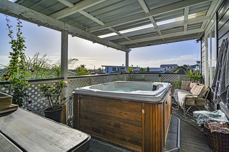 Photo of property in 214 Te Awa Avenue, Awatoto, Napier, 4110
