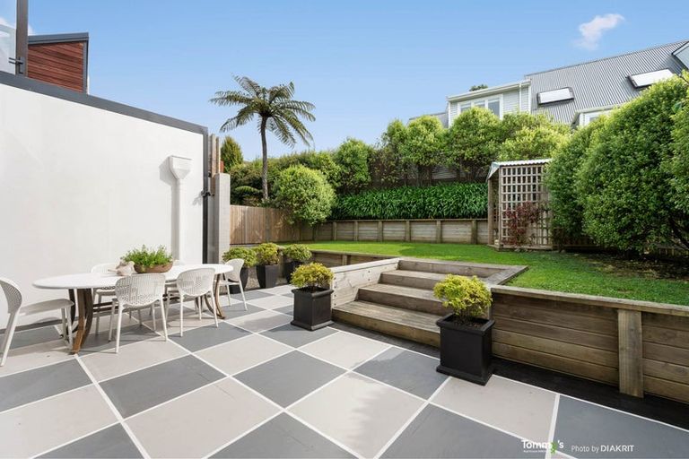 Photo of property in 9a Amritsar Street, Khandallah, Wellington, 6035