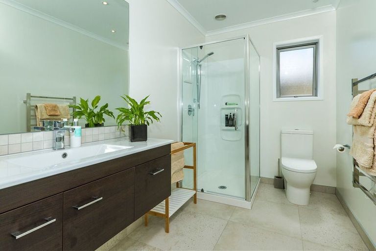 Photo of property in 41 Liquidambar Drive, Hobsonville, Auckland, 0616