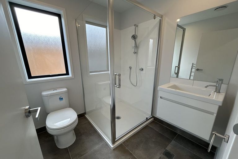 Photo of property in 27 Whati Lane, Henderson, Auckland, 0612