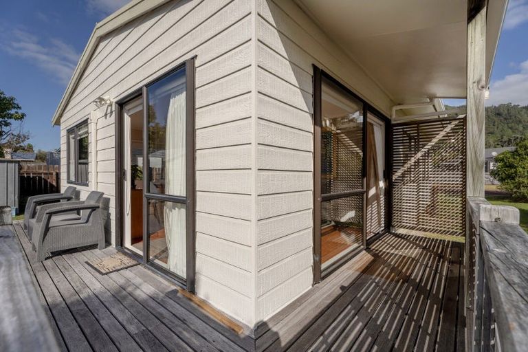 Photo of property in 27 Pauanui Beach Road, Pauanui, Hikuai, 3579