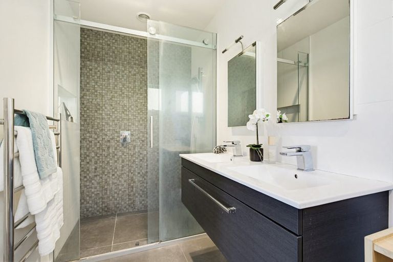Photo of property in 61a Townsend Road, Miramar, Wellington, 6022