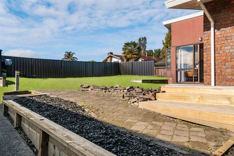 Photo of property in 20 Saunders Place, Te Puke, 3119