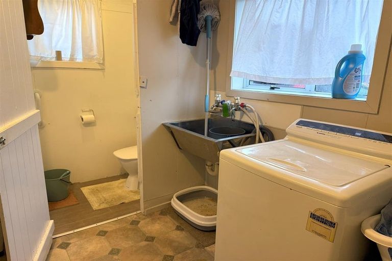 Photo of property in 12 Murray Street, Greymouth, 7805