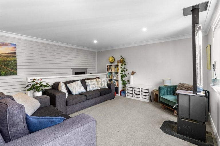 Photo of property in 30 Nobs Line, Strandon, New Plymouth, 4312