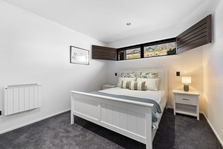 Photo of property in 30 Muster Road, Jacks Point, 9371