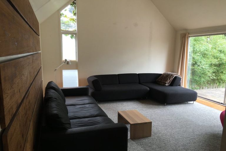 Photo of property in 22 Paramu Avenue, Birkdale, Auckland, 0626