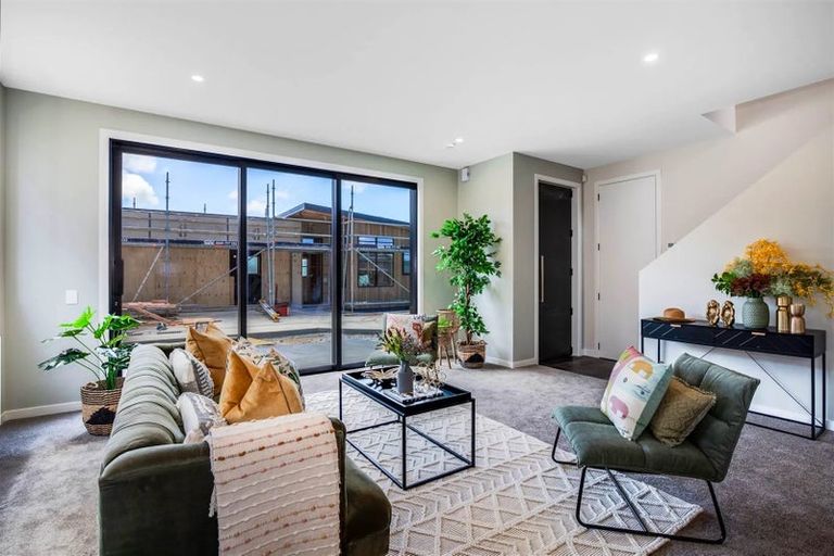 Photo of property in 4 Skysail Lane, Whitby, Porirua, 5024