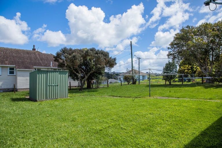 Photo of property in 91 Eversleigh Road, Belmont, Auckland, 0622