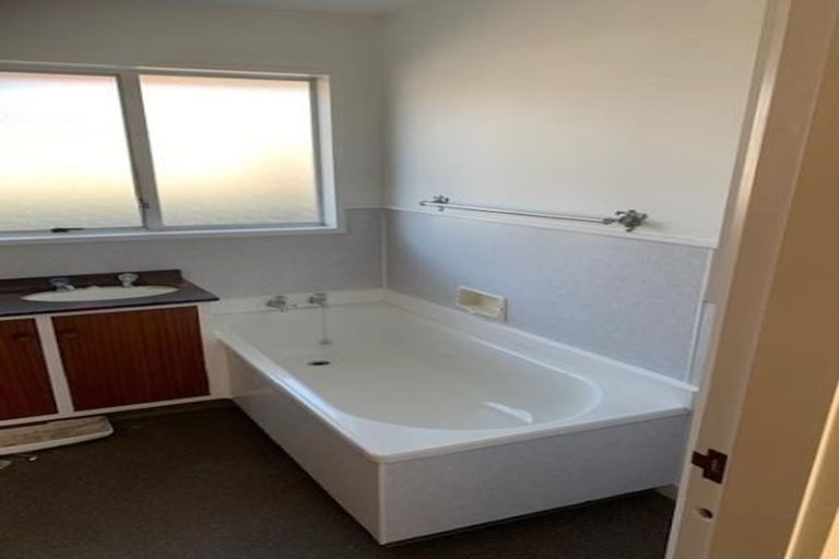 Photo of property in 50 Gainsborough Street, Hoon Hay, Christchurch, 8025