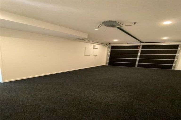 Photo of property in 25 Gunn Way, Hobsonville, Auckland, 0616