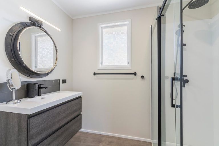 Photo of property in 229 Chartwell Avenue, Whangamata, 3620