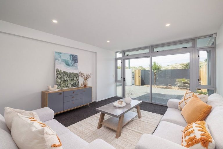 Photo of property in 1/272 Marine Parade, New Brighton, Christchurch, 8061