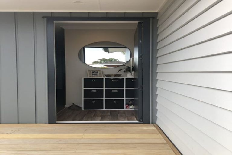 Photo of property in 9a Joyce Street, Pahurehure, Papakura, 2113