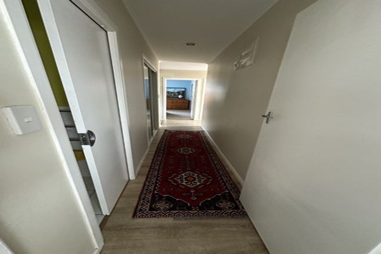 Photo of property in 13 Ervine Place, Bucklands Beach, Auckland, 2014