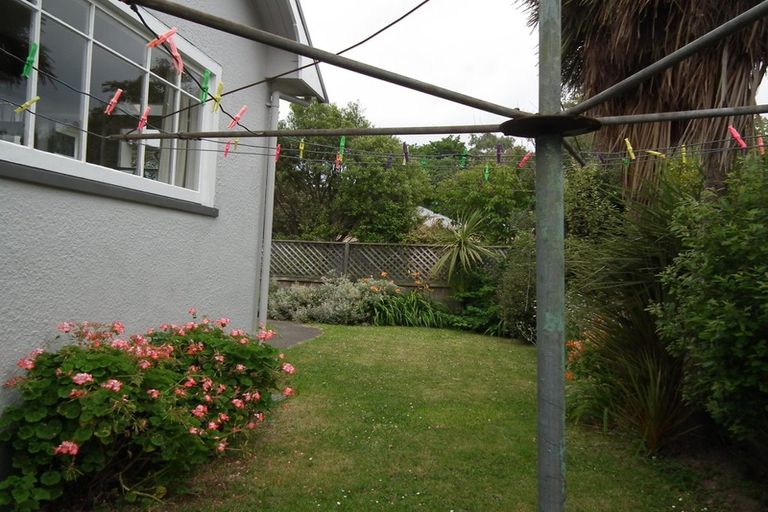 Photo of property in 110 Rattray Street, Riccarton, Christchurch, 8041
