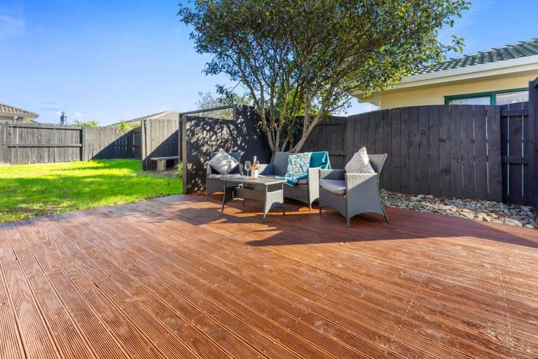 Photo of property in 38 Katerini Grove, Papamoa Beach, Papamoa, 3118