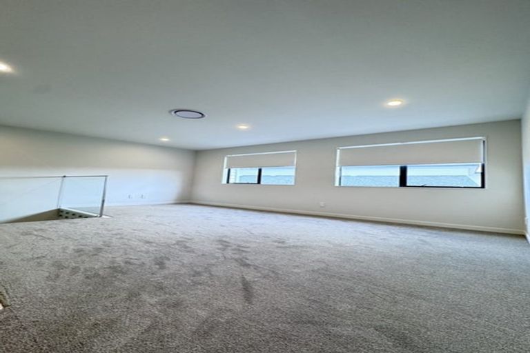 Photo of property in 153 Kowhai Road, Orewa, 0931