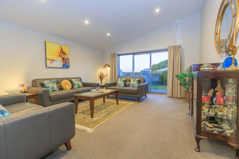 Photo of property in 9 Foxham Terrace, Churton Park, Wellington, 6037