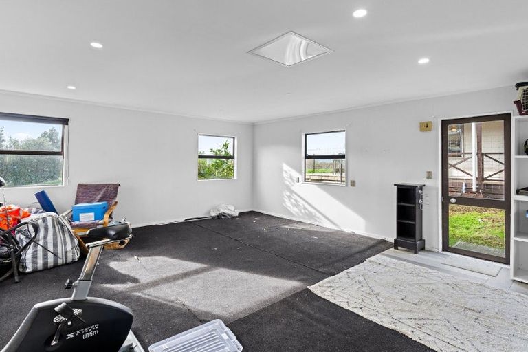 Photo of property in 101 Forest Lakes Road, Otaki, 5583