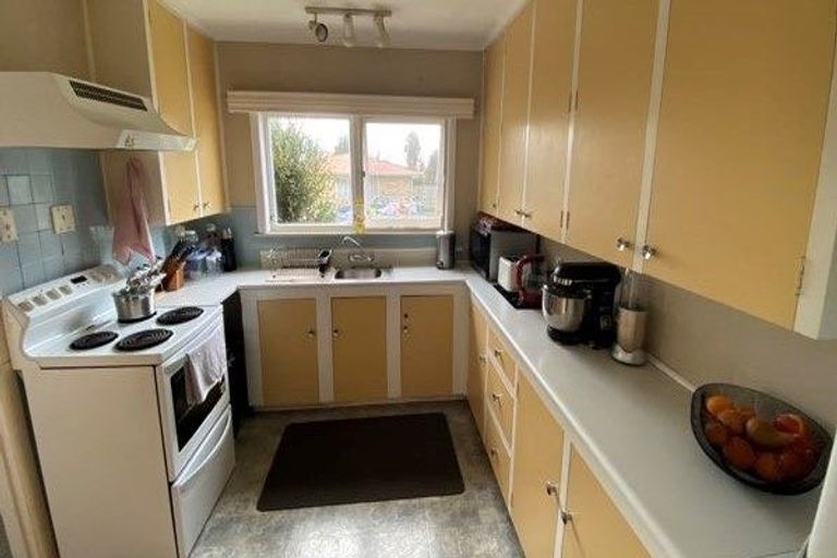 Photo of property in 2/144 Galloway Street, Hamilton East, Hamilton, 3216