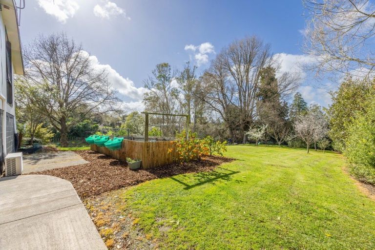 Photo of property in 21 Abbotsford Road, Waipawa, 4210