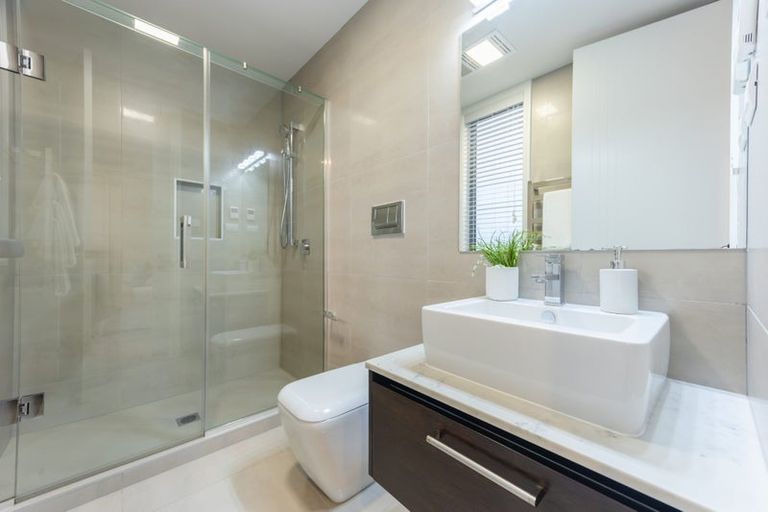 Photo of property in 7 Bounty Road, Long Bay, Auckland, 0630