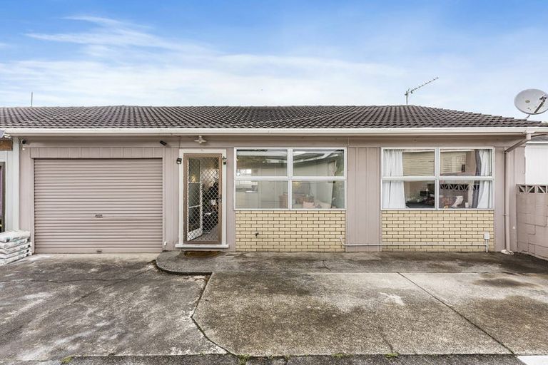 Photo of property in 1/15 Henwood Road, Mangere East, Auckland, 2024