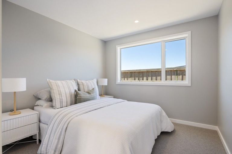 Photo of property in 27 Plover Avenue, Amberley, 7410