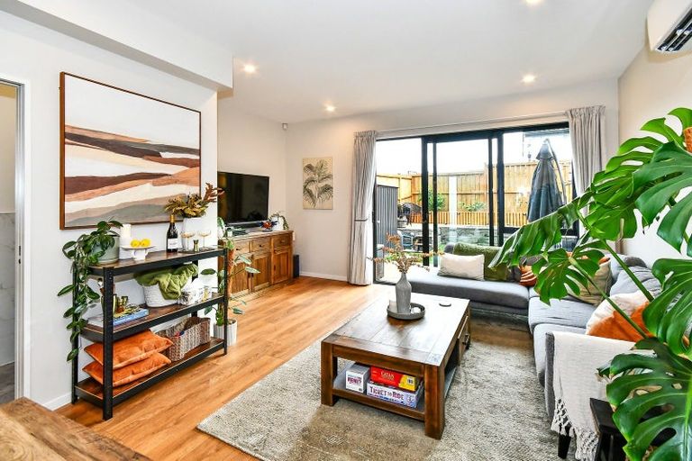 Photo of property in 4 Freshland Drive, Flat Bush, Auckland, 2019