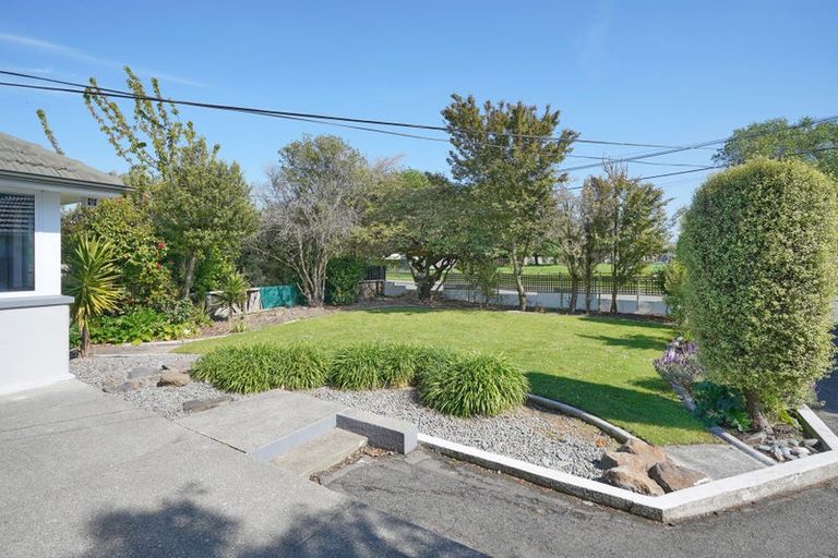 Photo of property in 27 Gainsborough Street, Hoon Hay, Christchurch, 8025