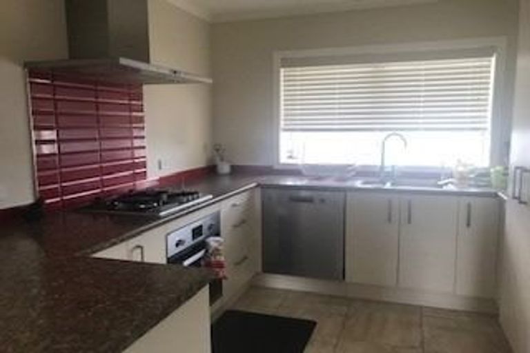 Photo of property in 6 Oolong Court, Huntington, Hamilton, 3210