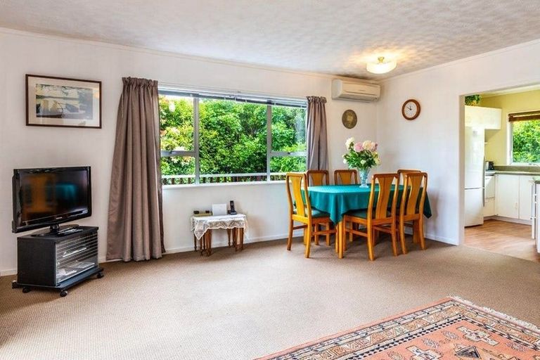 Photo of property in 18 Holland Grove, Richmond Heights, Taupo, 3330