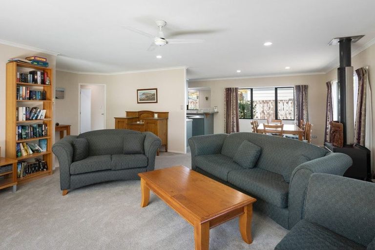 Photo of property in 6 Papaunahi Road, Bowentown, Waihi Beach, 3177