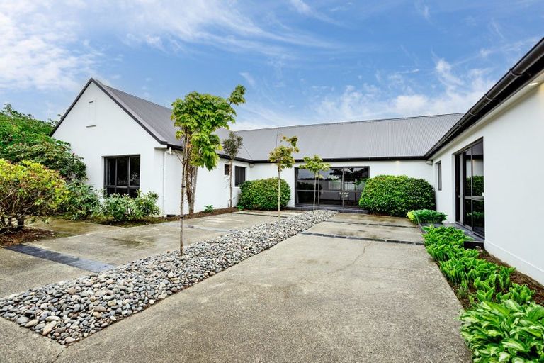 Photo of property in 146 Oreti Road, Otatara, Invercargill, 9879