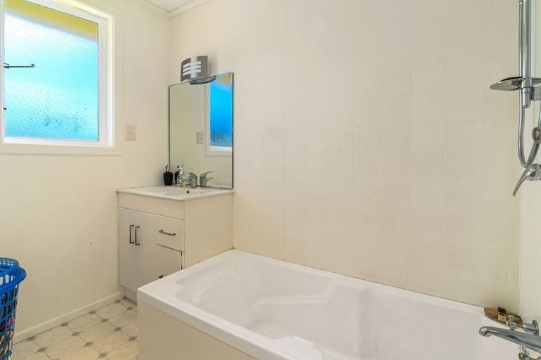 Photo of property in 1 Kereru Street, Springfield, Rotorua, 3015
