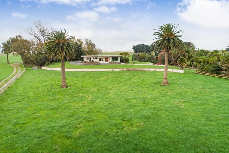 Photo of property in 820 Lockwood Road, Kairanga, Palmerston North, 4475