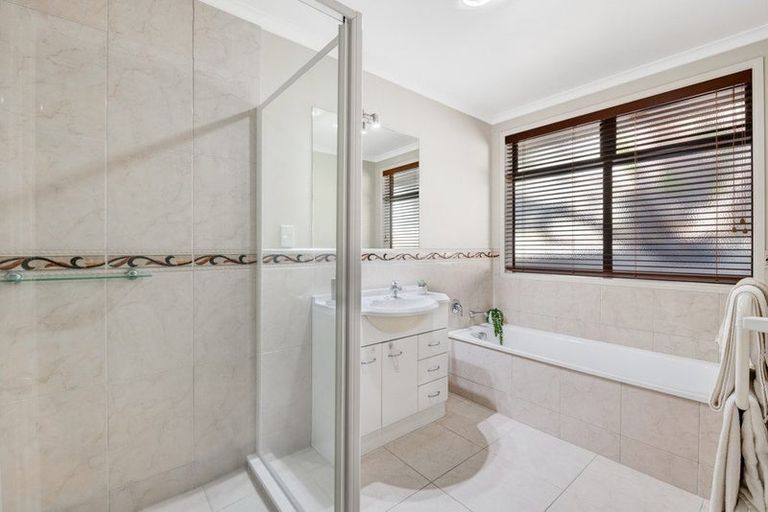 Photo of property in 3 Burwood Terrace, Gulf Harbour, Whangaparaoa, 0930