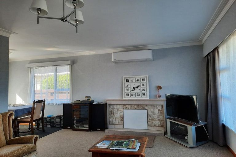 Photo of property in 46 Ramanui Avenue, Hawera, 4610