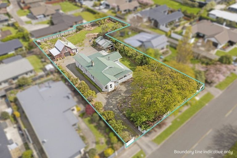Photo of property in 103 James Line, Kelvin Grove, Palmerston North, 4414