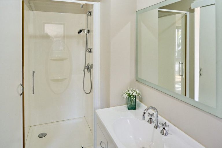 Photo of property in 25 Longitude Place, Whitby, Porirua, 5024