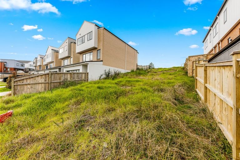 Photo of property in 39 Sunnyheights Road, Orewa, 0931