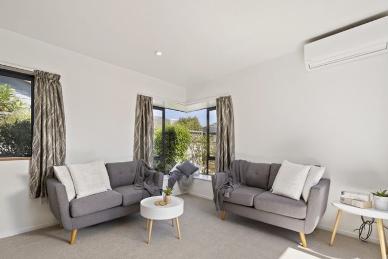 Photo of property in 15a Sanders Avenue, Westown, New Plymouth, 4310