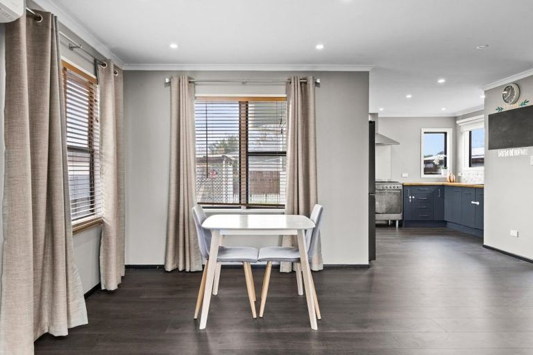 Photo of property in 32 Robinson Crescent, Tamatea, Napier, 4112