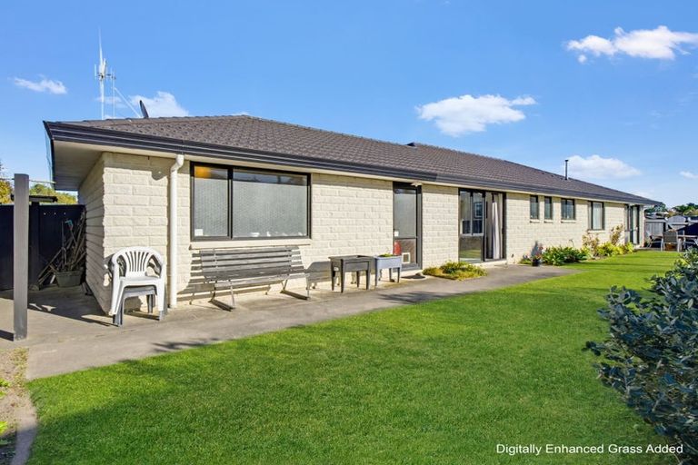 Photo of property in 47 Meridian Grove, Kelvin Grove, Palmerston North, 4414