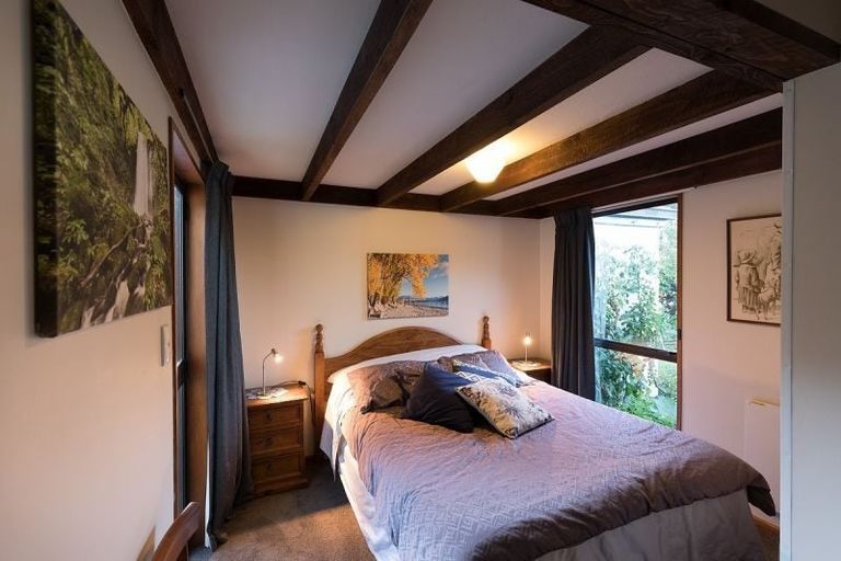 Photo of property in 22a Heuchan Lane, Wanaka, 9305