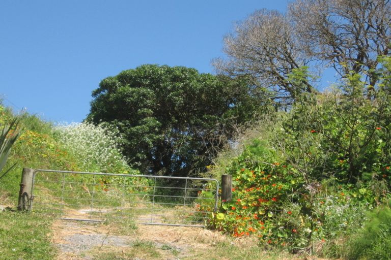 Photo of property in 14 Town Point Road, Maketu, Paengaroa, 3189